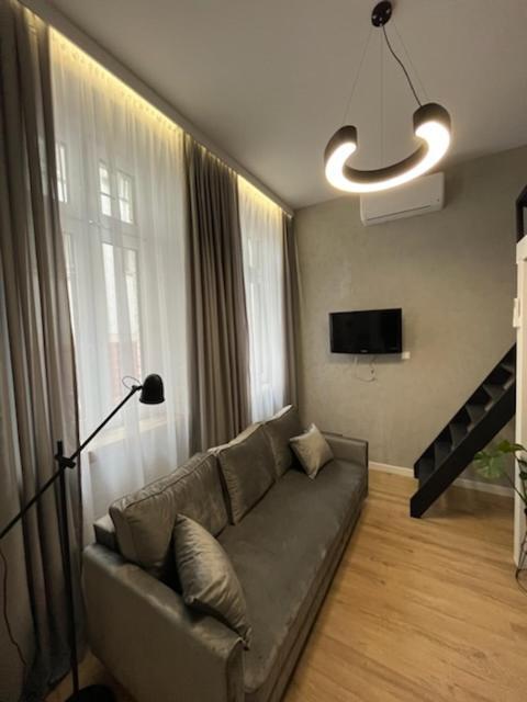 Honeymoon & Air-Conditioning! Torun Exterior photo